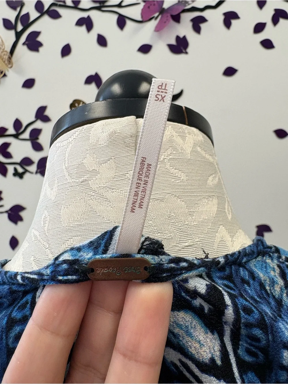 Free People Blue Paisley V-Neck Long Sleeve Top XS